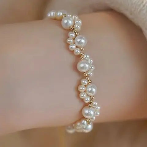 Korean Style Pearl Beaded Bracelet for Women & Girls – Cute Cat Paw Charm Fashion Jewelry