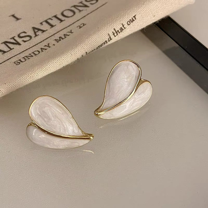Korean-Style Gold Earrings for Girls & Women – Trendy Fashion Jewellery