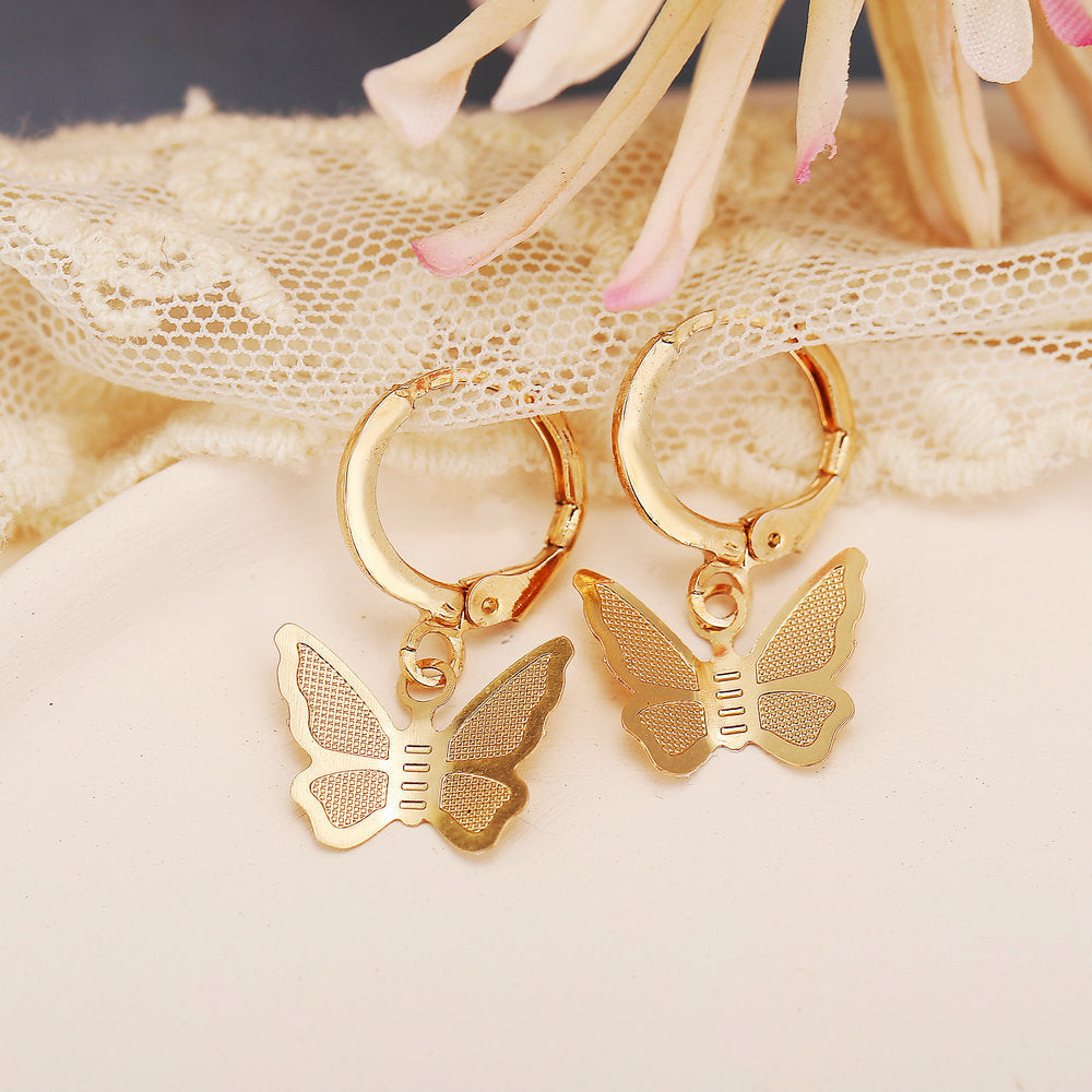 Korean-Style Gold Earrings for Girls & Women – Trendy Fashion Jewellery