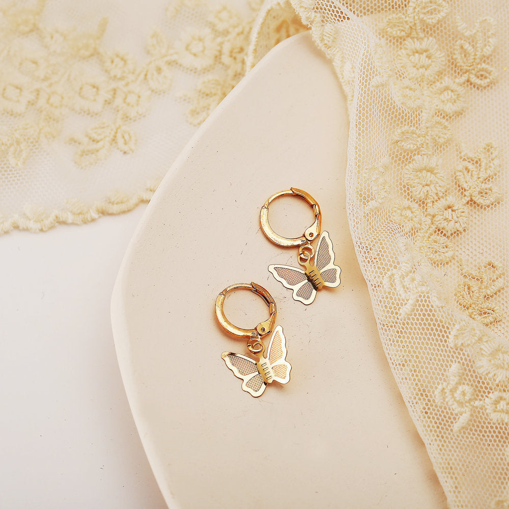 Korean-Style Gold Earrings for Girls & Women – Trendy Fashion Jewellery