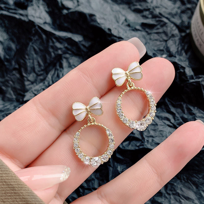 Korean-Style Gold Earrings for Girls & Women – Trendy Fashion Jewellery