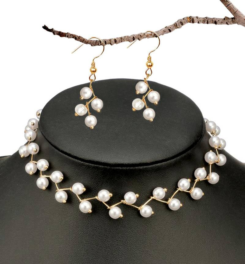 Stylish Clavicle Pendant Necklace for Women & Girls – Elegant Fashion Jewellery
