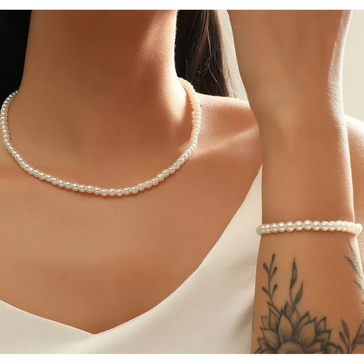 Stylish Clavicle Pendant Necklace for Women & Girls – Elegant Fashion Jewellery