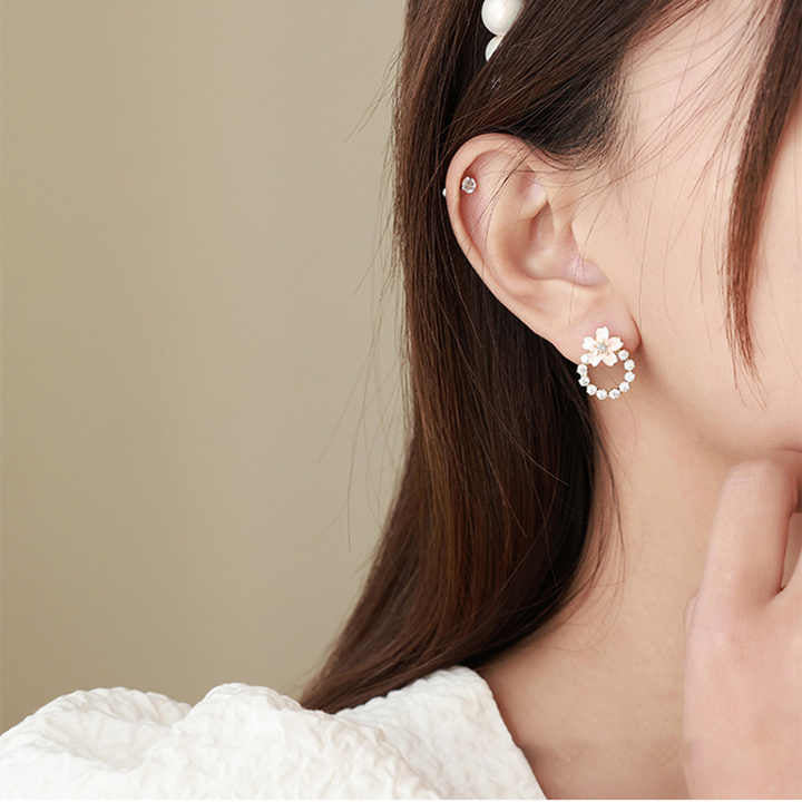 Korean-Style Earrings for Girls – Elegant Fashion Jewellery Pair