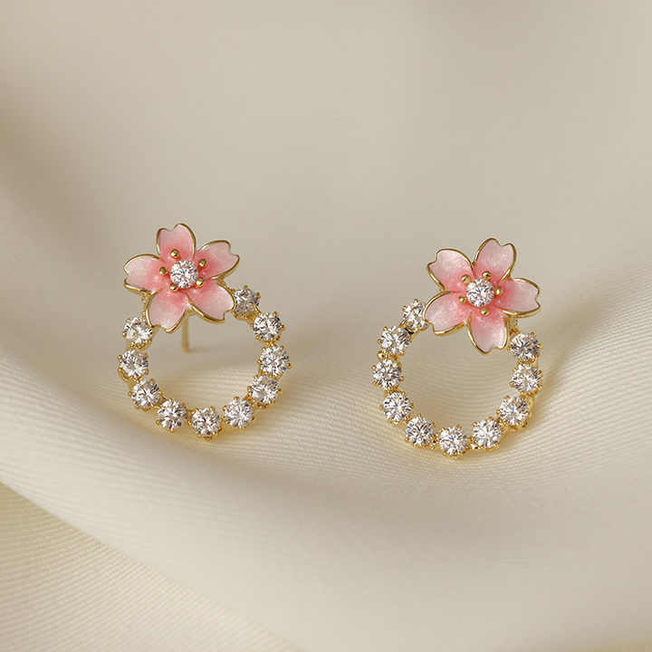Korean-Style Earrings for Girls – Elegant Fashion Jewellery Pair