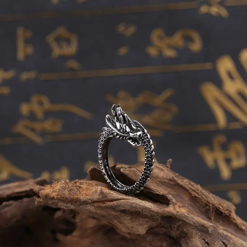 Elegant Dragon Design Alloy Ring for Men & Women – Unisex Fashion Statement Ring