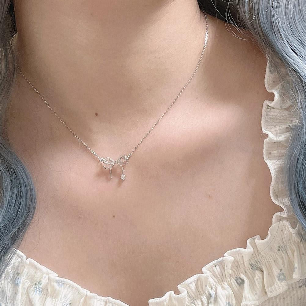 Zircon Bow Knot Pendant Necklace for Women – Elegant Bow Tie Fashion Jewellery