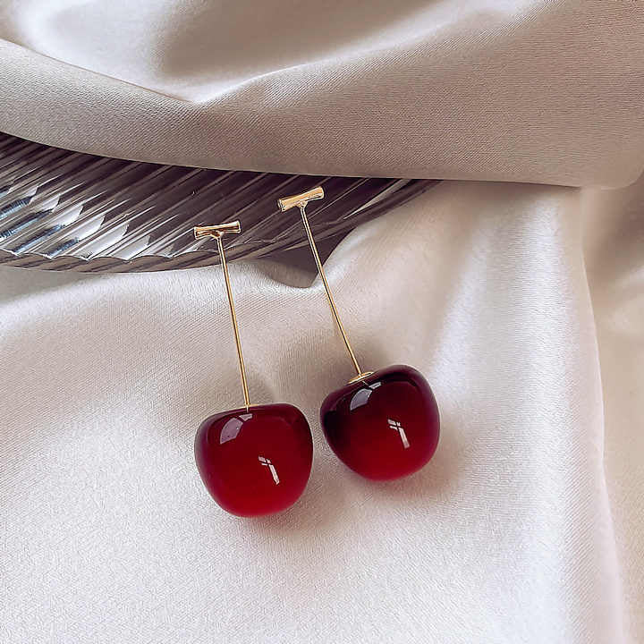Korean-Style Gold Earrings for Girls & Women – Trendy Fashion Jewellery