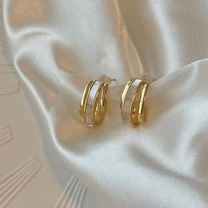 Korean-Style Gold Earrings for Girls & Women – Trendy Fashion Jewellery