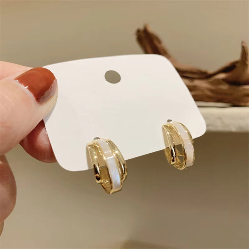 Korean-Style Gold Earrings for Girls & Women – Trendy Fashion Jewellery