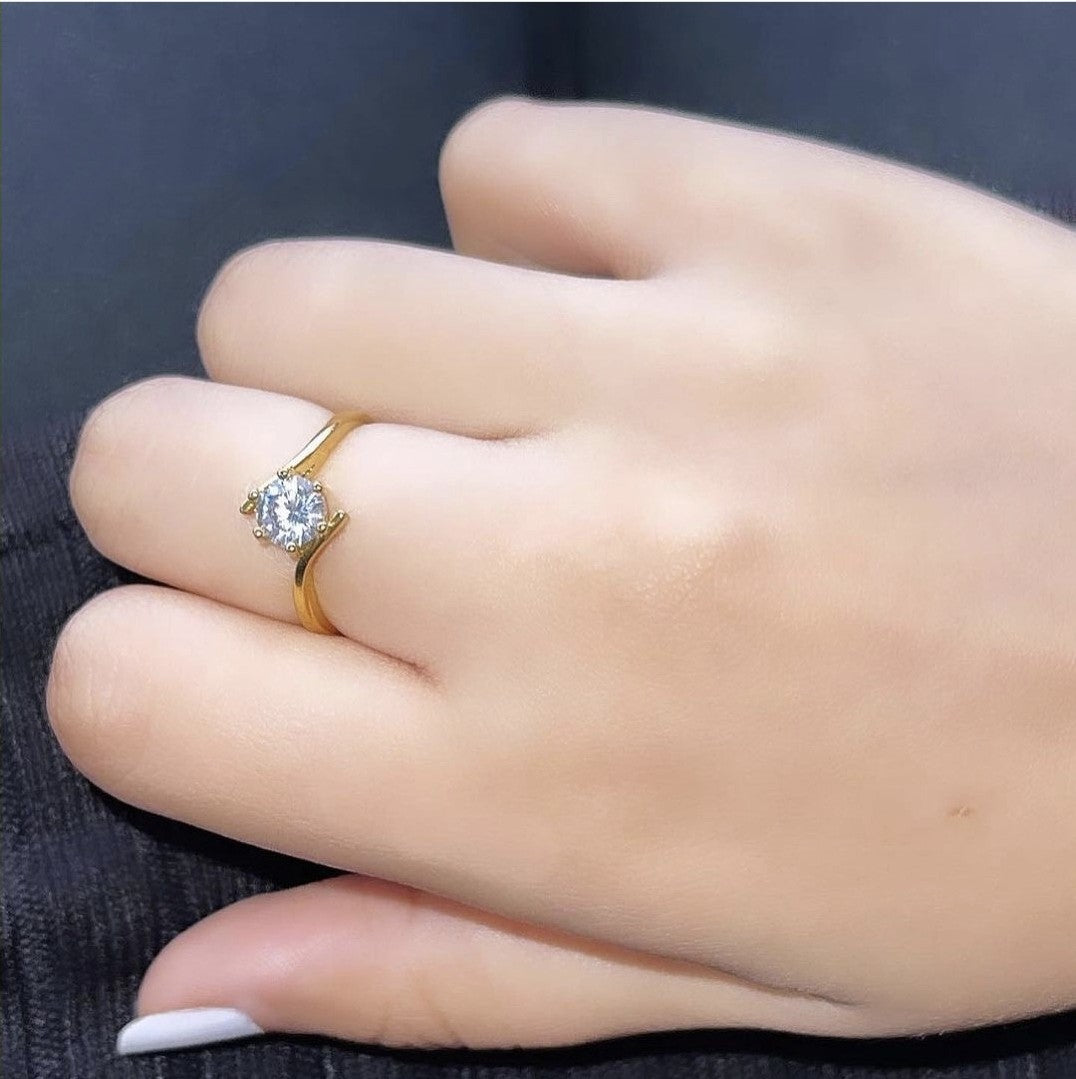 Crystal Zircon Oval Stone Ring for Girls | Elegant Sparkling Diamond-Style Fashion Ring