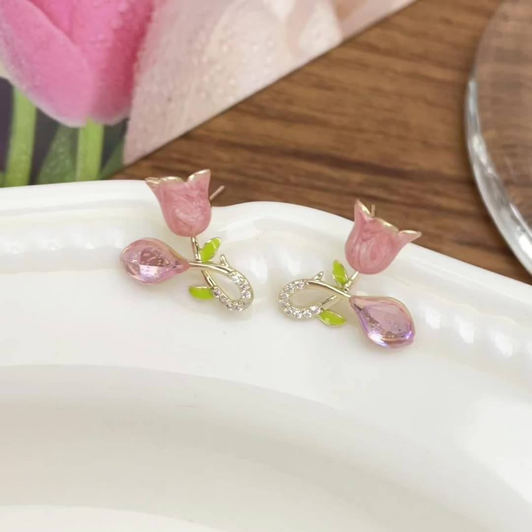 Korean-Style Gold Earrings for Girls & Women – Trendy Fashion Jewellery