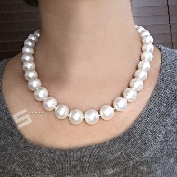 Stylish Clavicle Pendant Necklace for Women & Girls – Elegant Fashion Jewellery