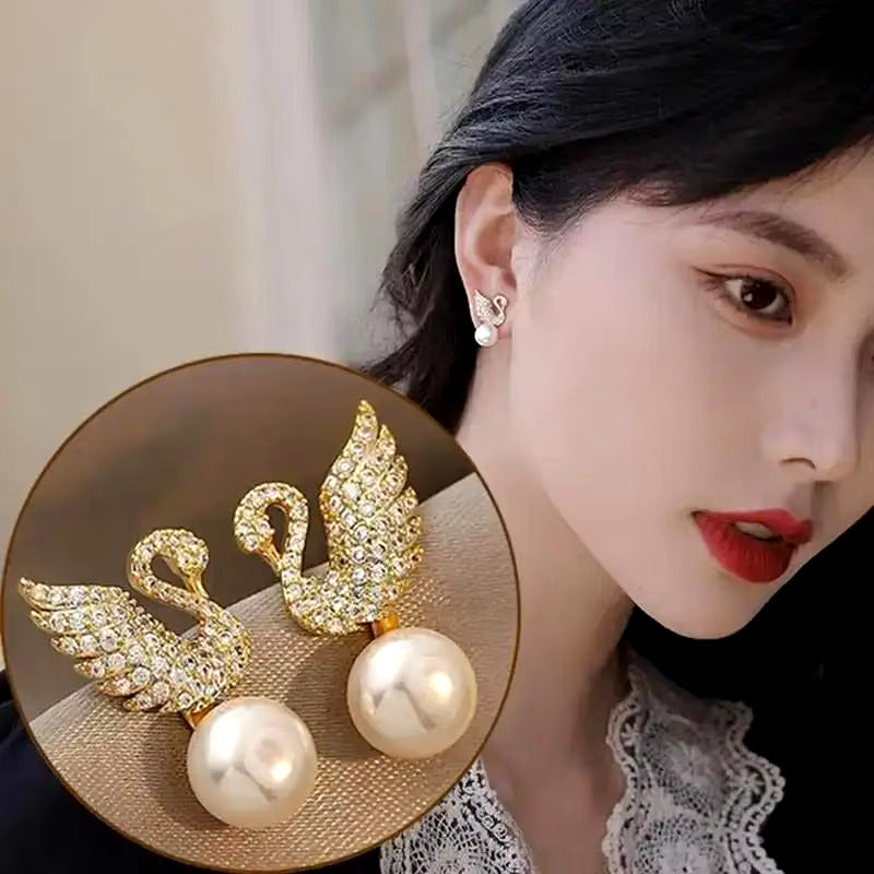 Korean-Style Earrings for Girls – Elegant Fashion Jewellery Pair