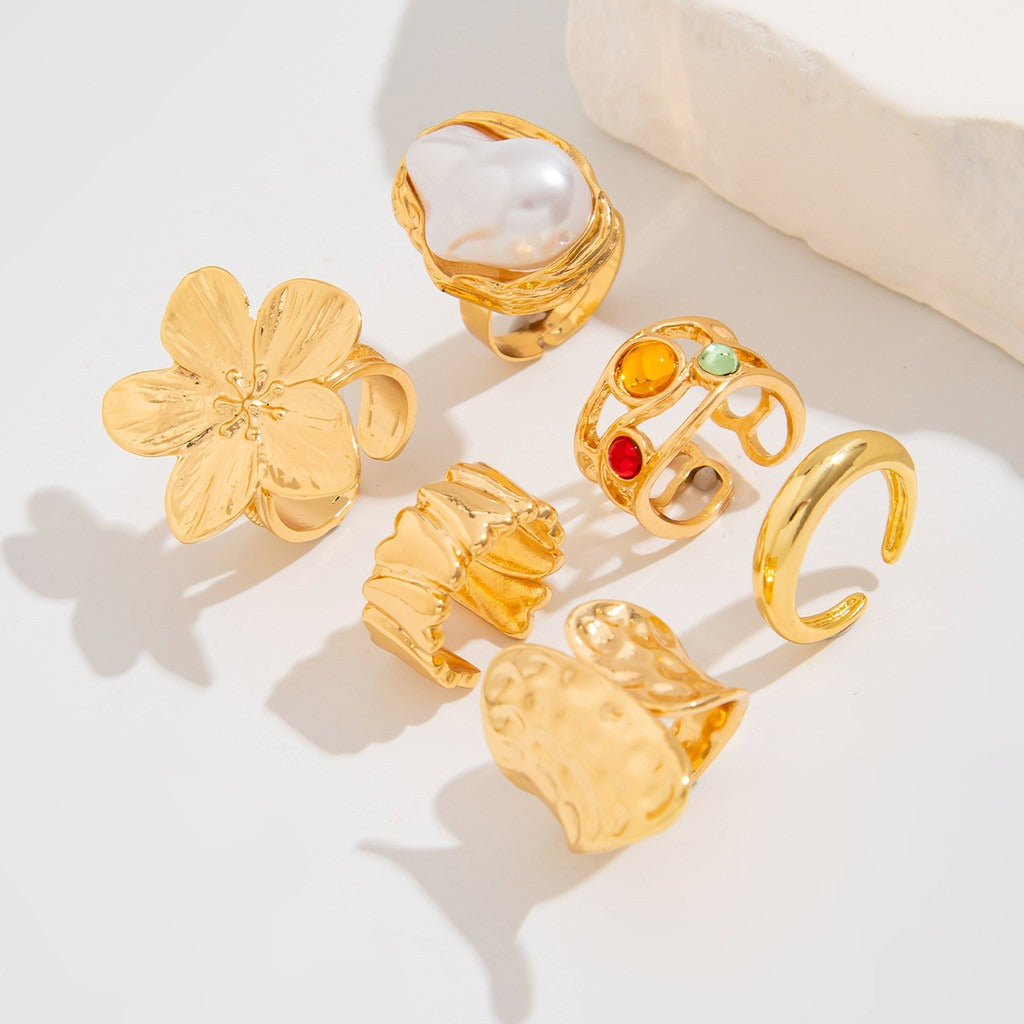 All Season Vintage Baroque Floral Rings for Girls – 6-Piece Gold-Plated Alloy Set with Imitation Pearls and Geometric Designs